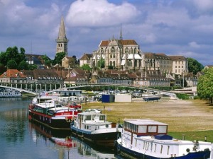 1152-Auxerre-France